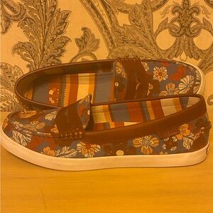 Cole Haan women’s 8 Floral Stripe Canvas Loafers in Blue, Brown, Red